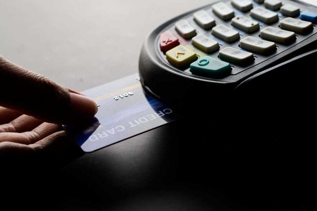 Selecting the Optimal Expense Card for Your Business